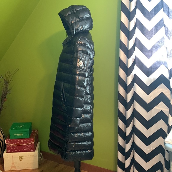 Moncler Moka Water Resistant Long Hooded Down Puffer Parka - Picture 5 of 15